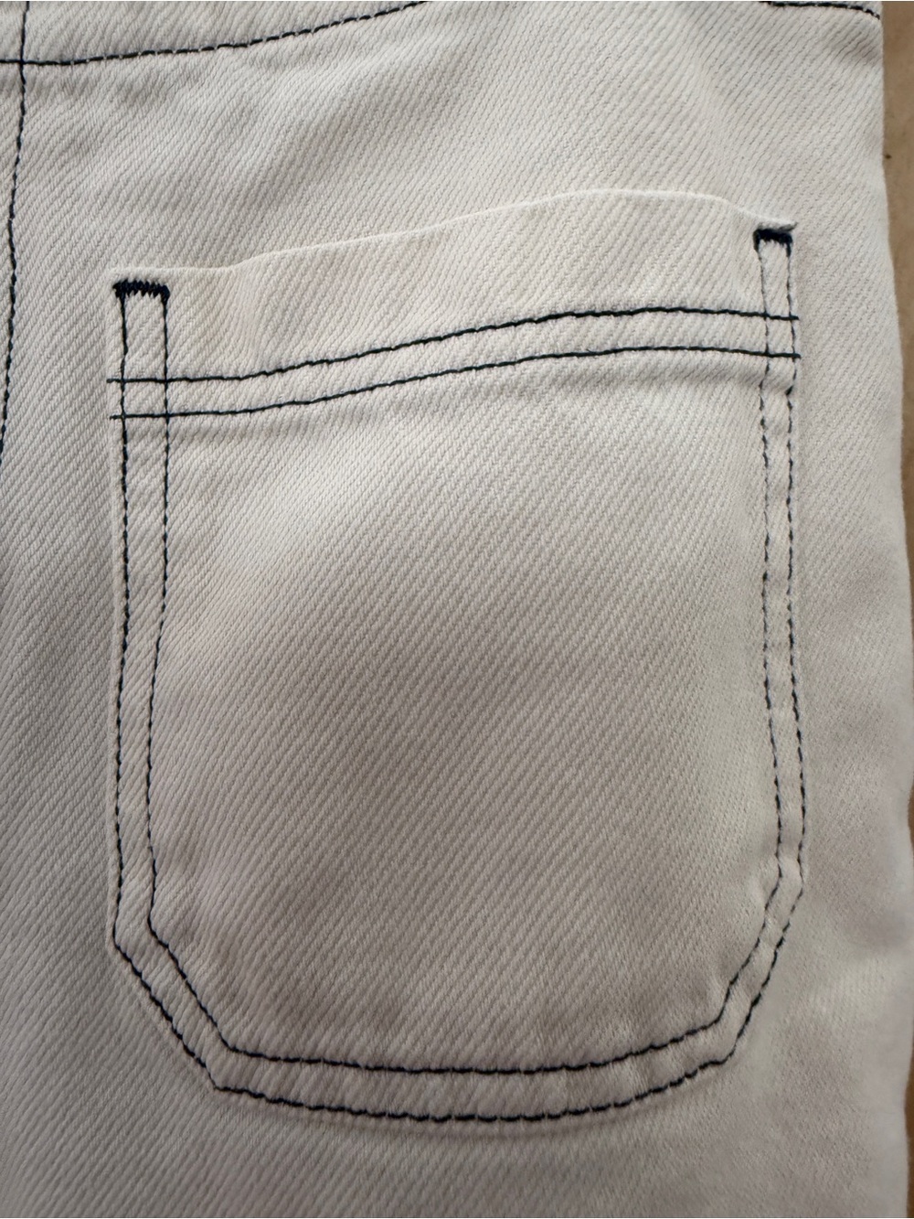 Reformation Eloise High Rise Wide Leg Jeans in Ivory - Size 28 - Picture 9 of 17